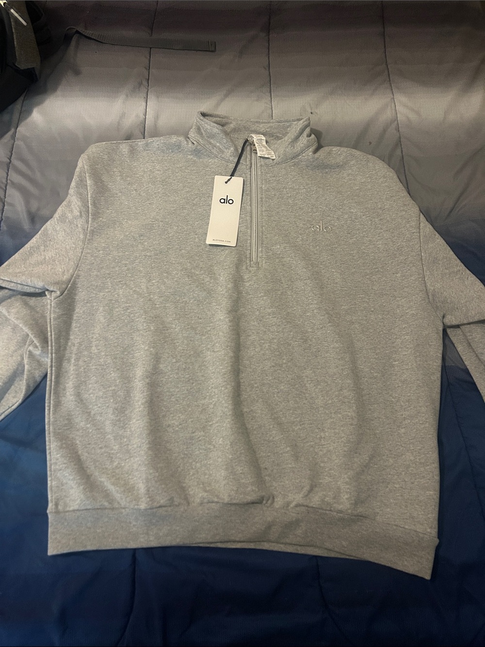 ALO Yoga Men’s Light Heather Gray Zip-Up Sweater